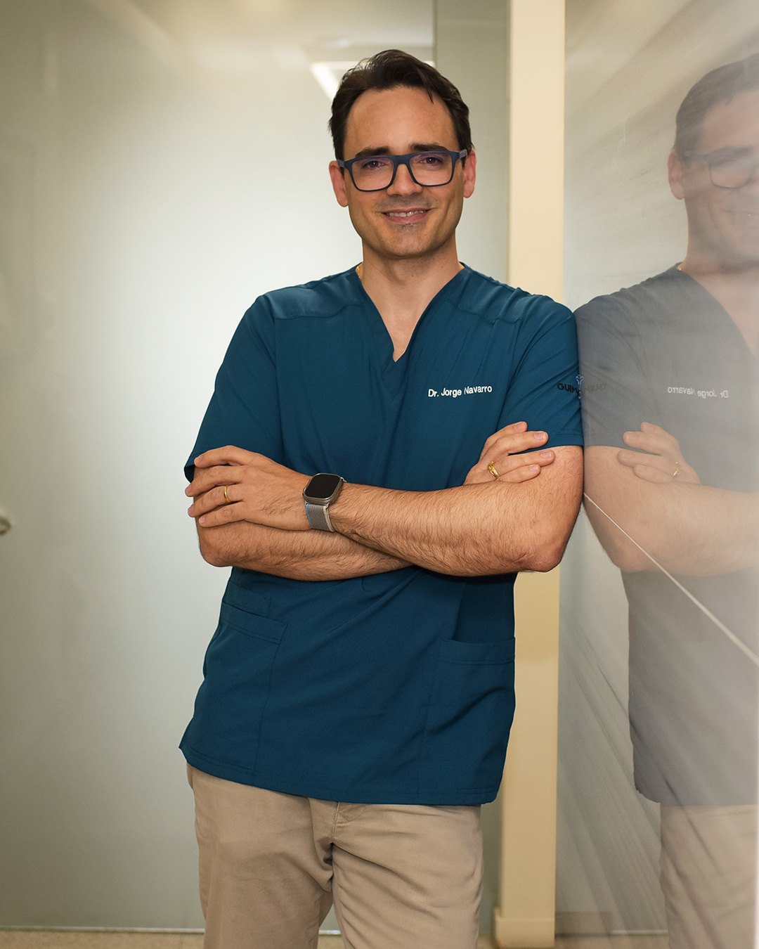 Dr. Jorge Navarro
